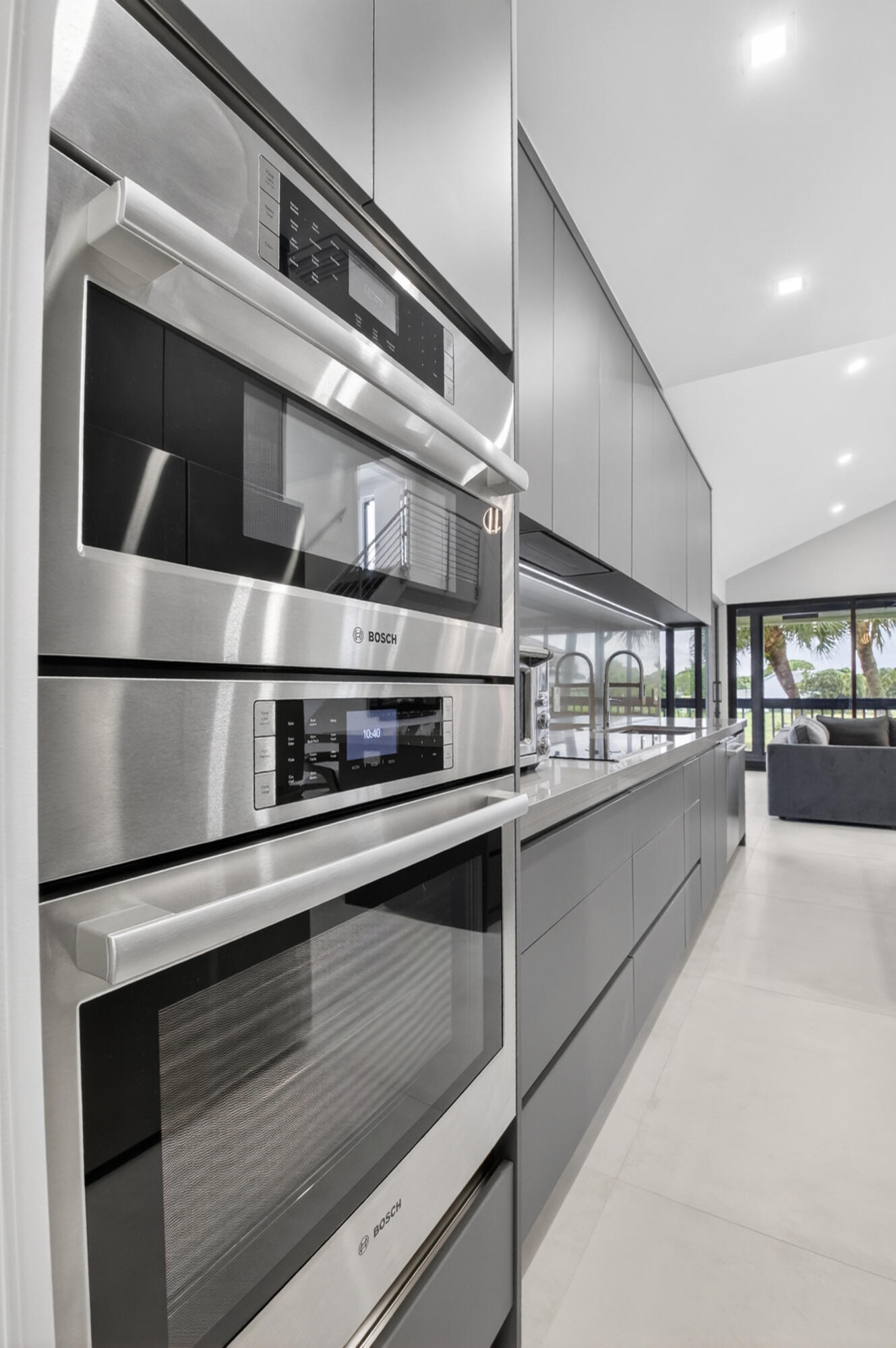 SABAL LAKE - Residential