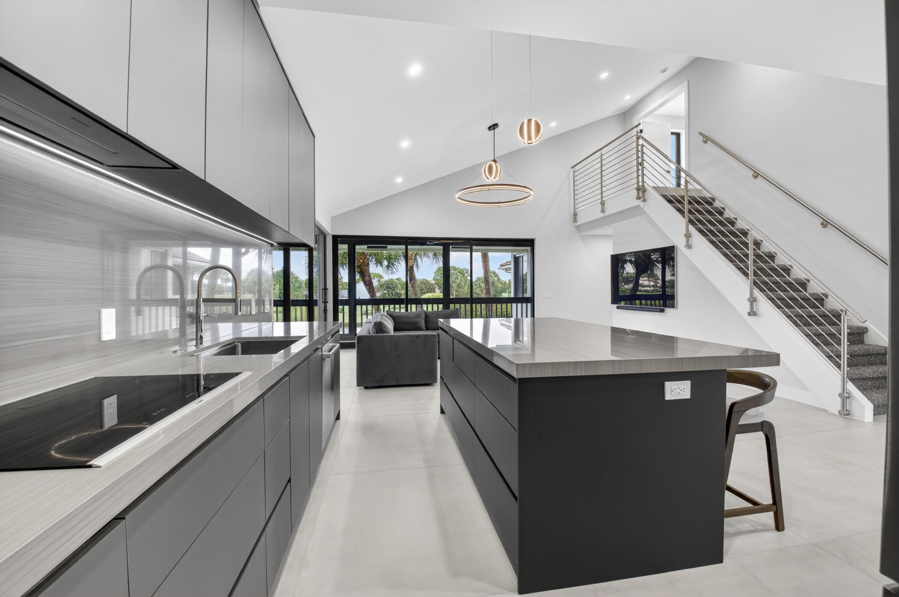 SABAL LAKE - Residential