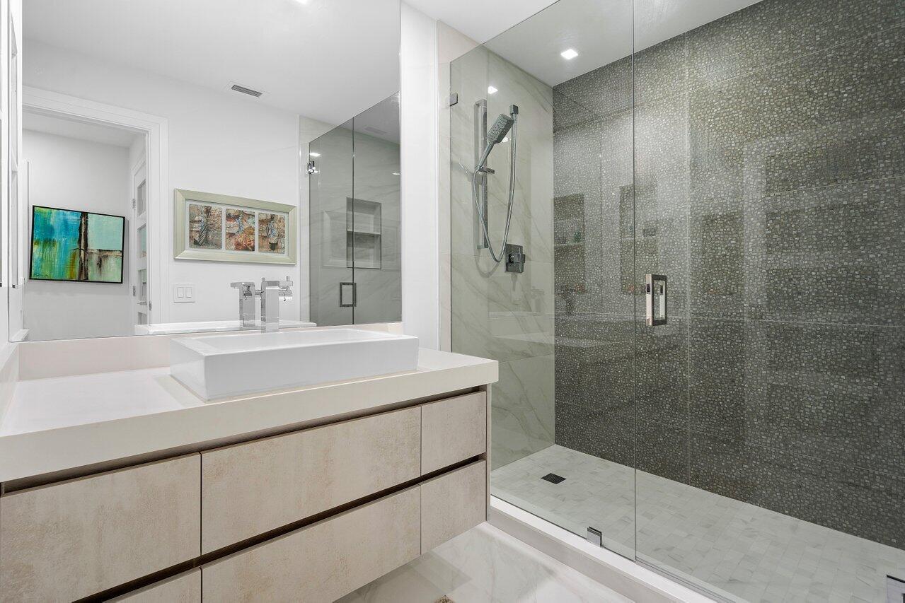 BOCA MARINA - Residential