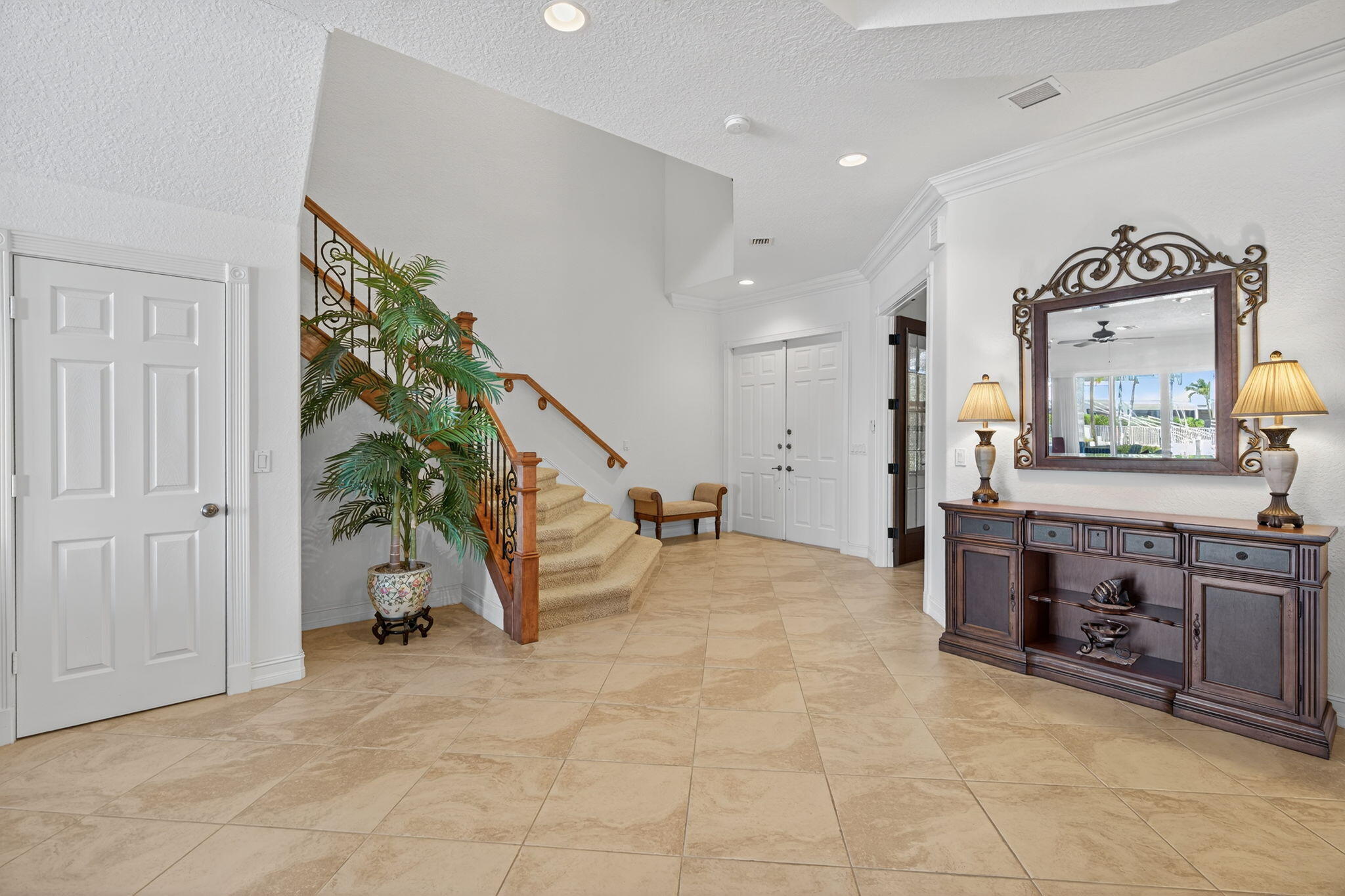 DOCKSIDE AT JUPITER HARBOUR - Residential Lease