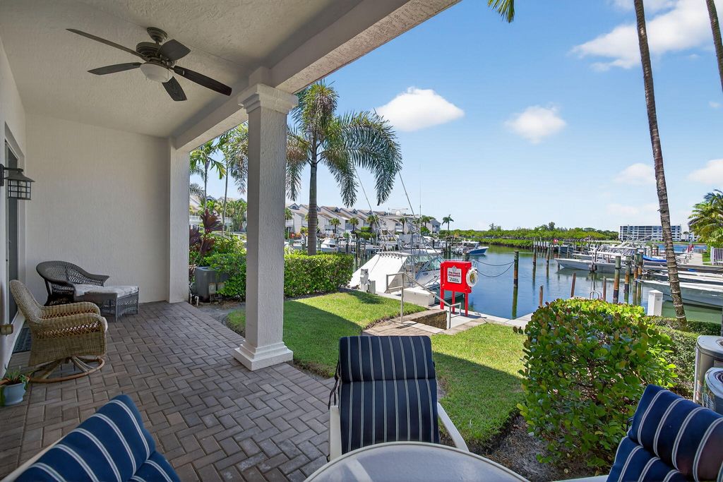 Photo of 1000 N Us Highway 1 #816, Jupiter, FL 33477 (MLS # R11169185)