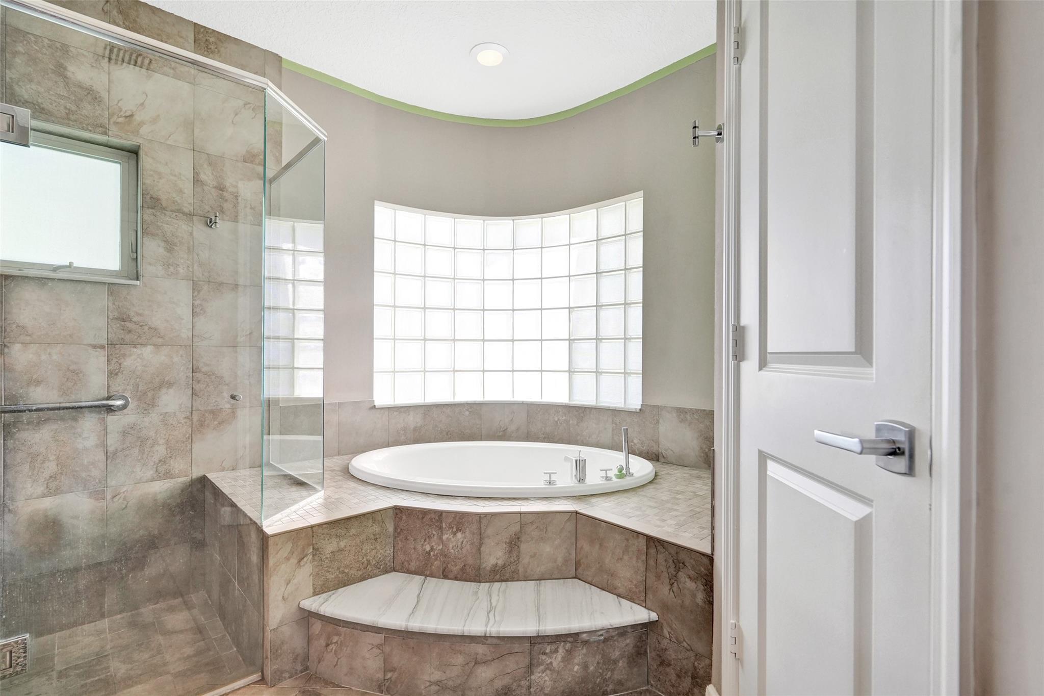 Hillbrook 30-4 B - Residential