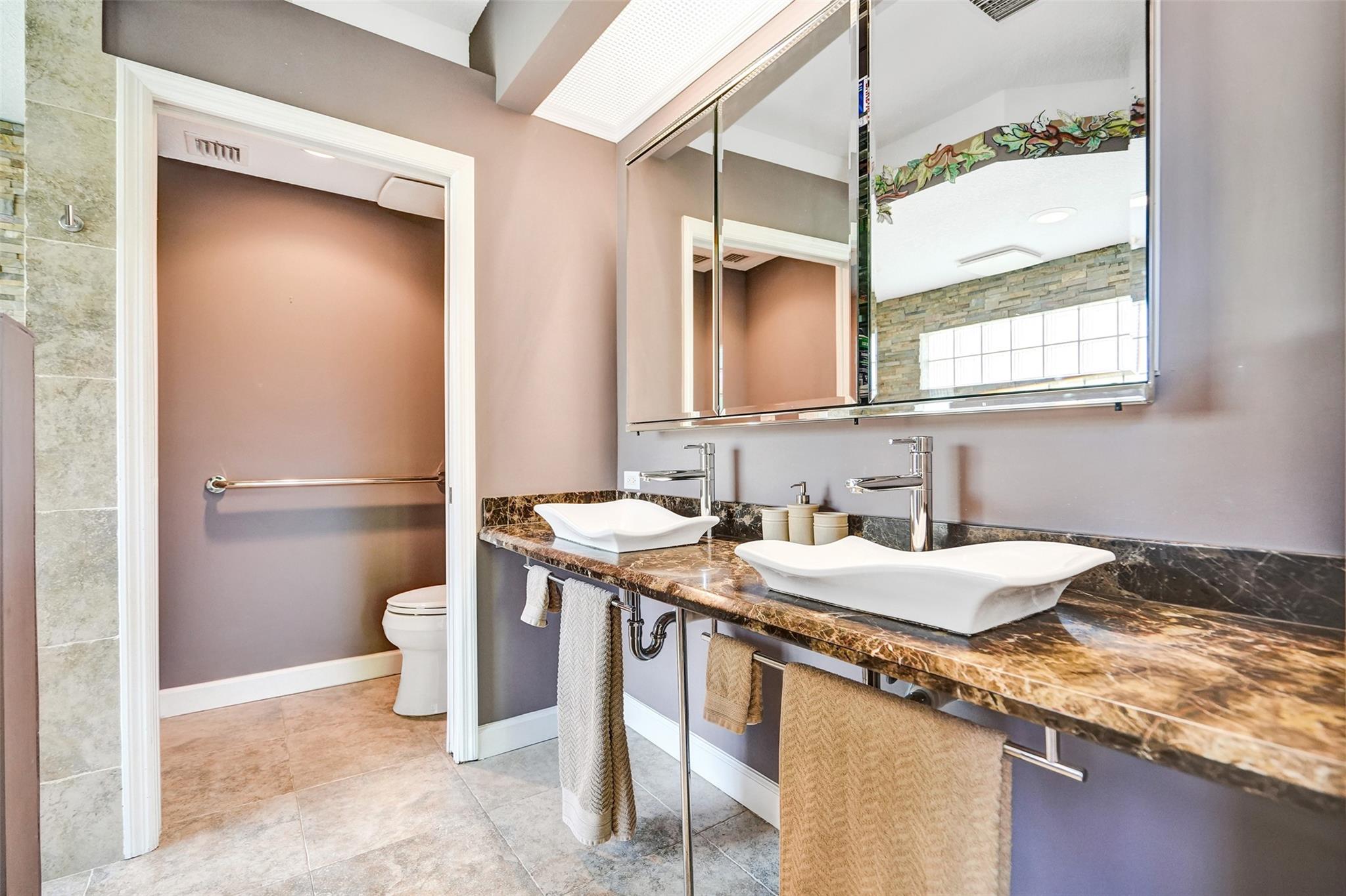 Hillbrook 30-4 B - Residential