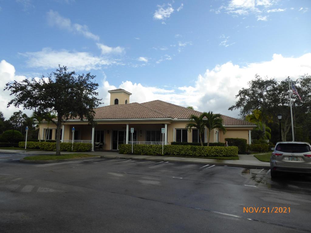 THE RETREAT - Residential