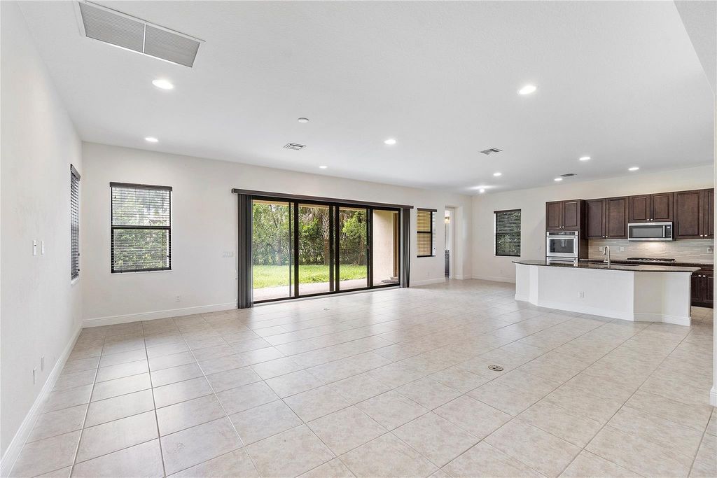 Photo of 11620 NW 83rd Way, Parkland, FL 33076 (MLS # F10485067)