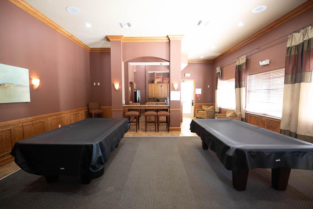 VILLAS AT EMERALD DUNES - Residential Lease