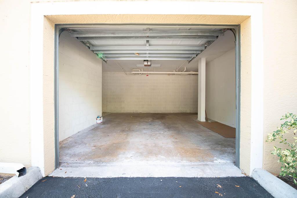 VILLAS AT EMERALD DUNES - Residential Lease