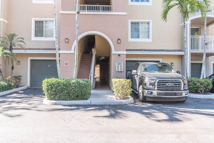 This condo is suited for a professional or corporate tenant, as well as a family. A spacious 2-bedroom, 2-bath condo is located in the desirable Emerald Dunes community, offering convenient access to the Turnpike, I-95, and downtown West Palm Beach. The residence features a large kitchen, a private laundry room, and a built-in desk area--perfect for remote, hybrid, or relocation needs. Must not overlook the 1-car garage with plenty of space for a car and storage.  Residents enjoy resort-style amenities including a pool, fitness center, and tennis courts, offering a comfortable, low-maintenance lifestyle in a prime, commuter-friendly location.