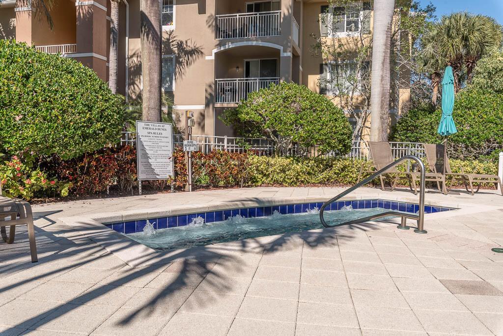 VILLAS AT EMERALD DUNES - Residential Lease