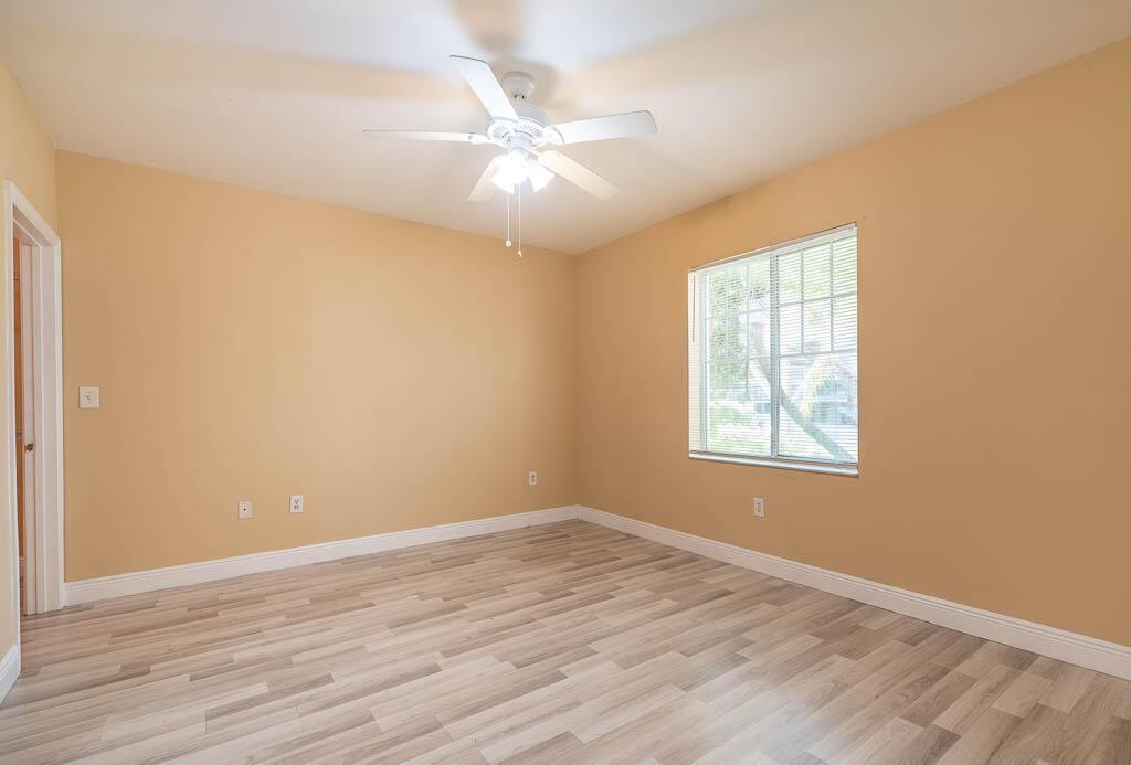 VILLAS AT EMERALD DUNES - Residential Lease