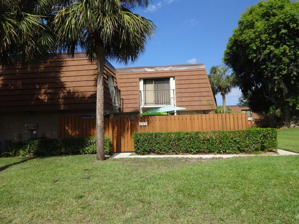 Photo of 2914 29th Court, Jupiter, FL 33477 (MLS # R10864718)