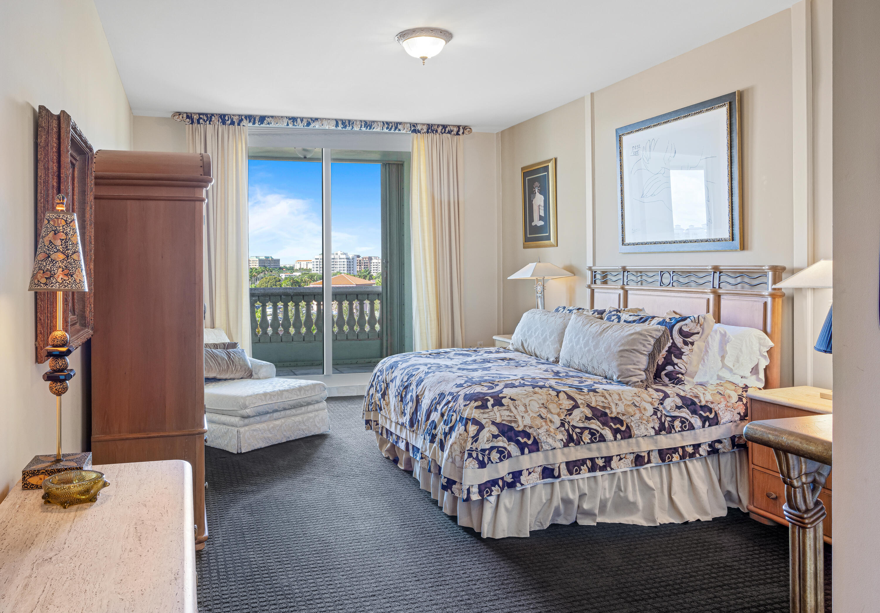 MIZNER GRAND - Residential