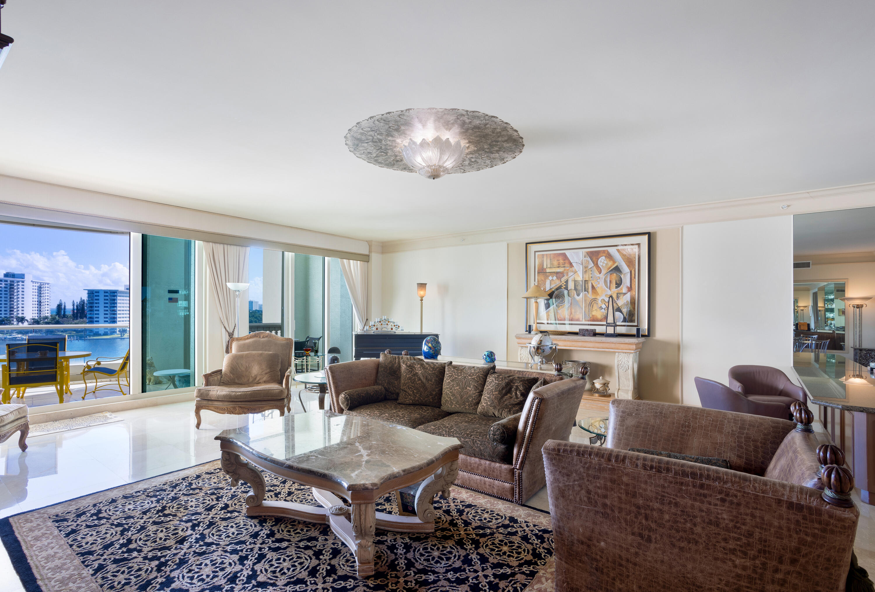 MIZNER GRAND - Residential