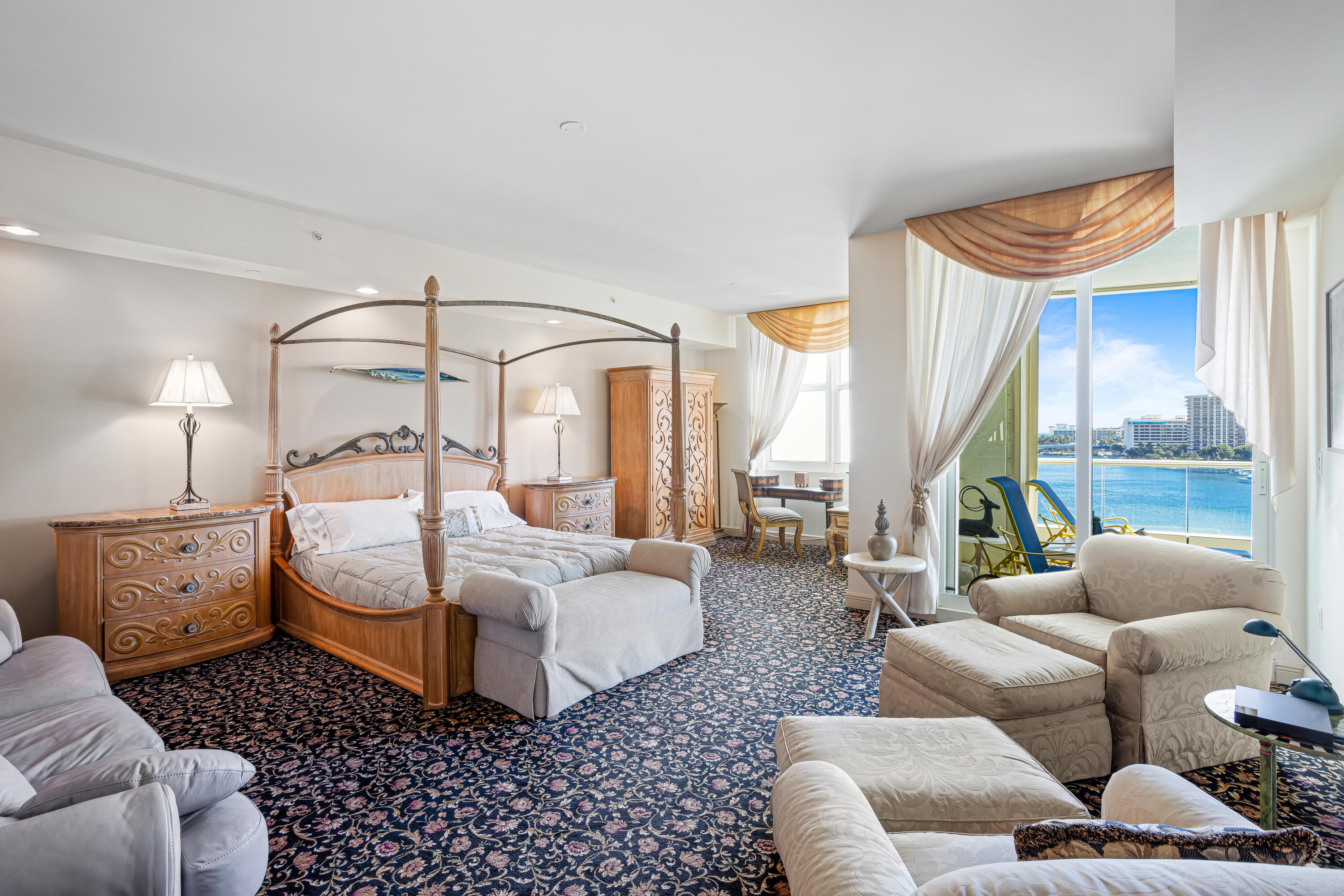 MIZNER GRAND - Residential