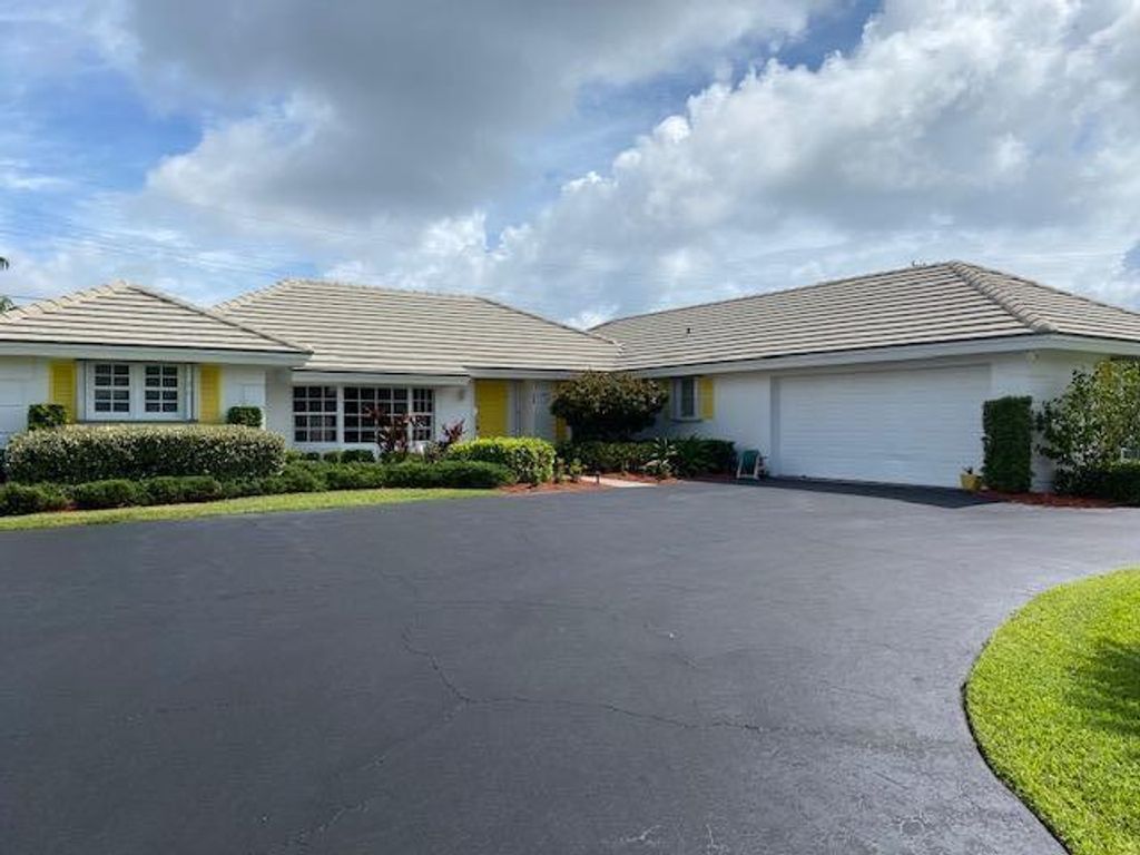 Photo of 113 Dory Road N, North Palm Beach, FL 33408 (MLS # R10722847)