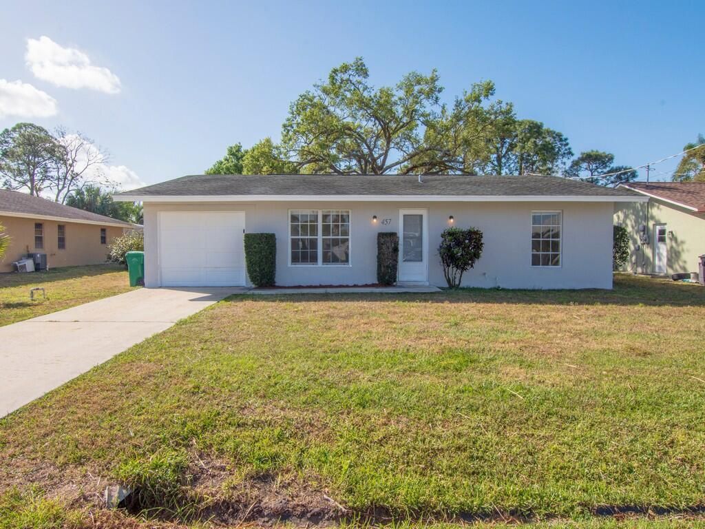 Photo of 457 SE Calmoso Drive, Port St Lucie, FL 34983 (MLS # R10876995)