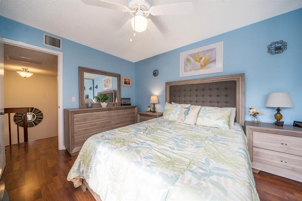 GLENWOOD TOWNHOMES - Residential