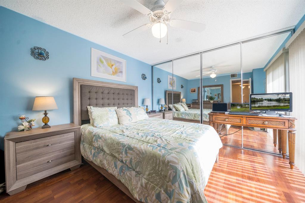 GLENWOOD TOWNHOMES - Residential