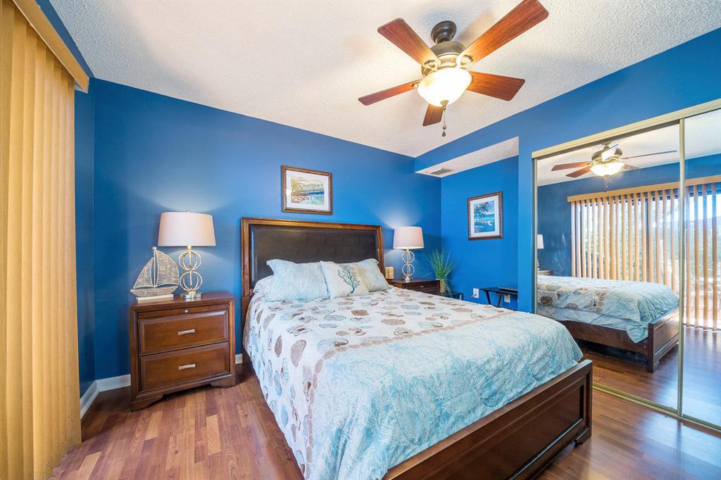 GLENWOOD TOWNHOMES - Residential