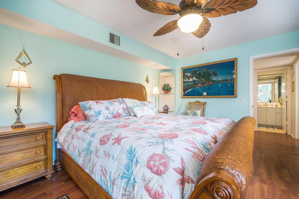 GLENWOOD TOWNHOMES - Residential