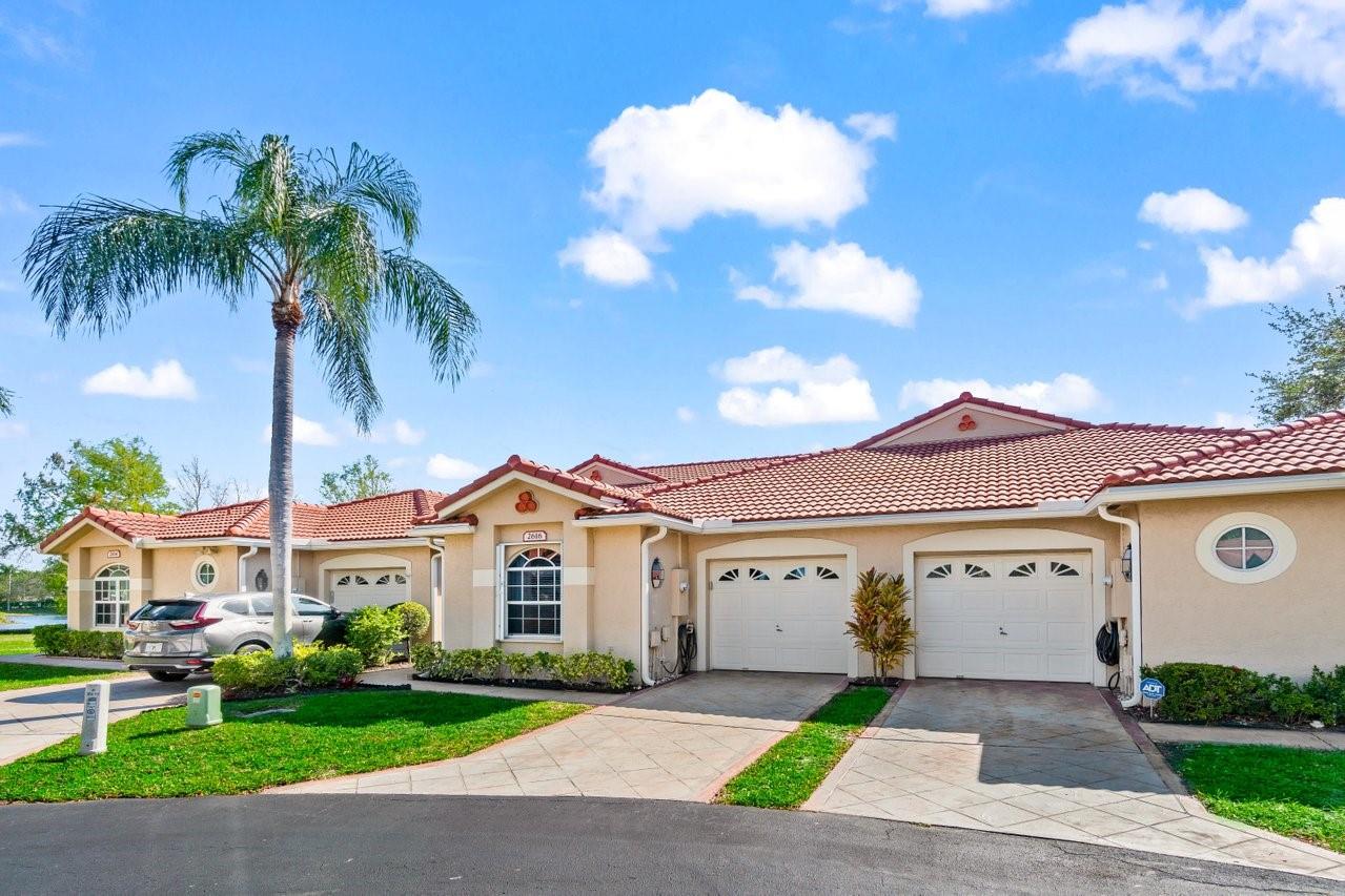 2616 Spiceberry Ln