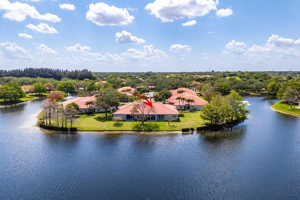 Photo of 2616 Spiceberry Lane, Boynton Beach, FL 33436 (MLS # F10498564)