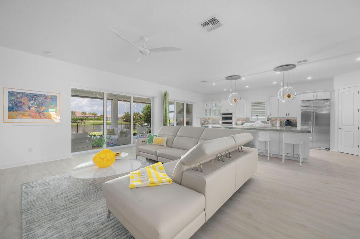 ESPLANADE AT TRADITION PHASE 2 - Residential