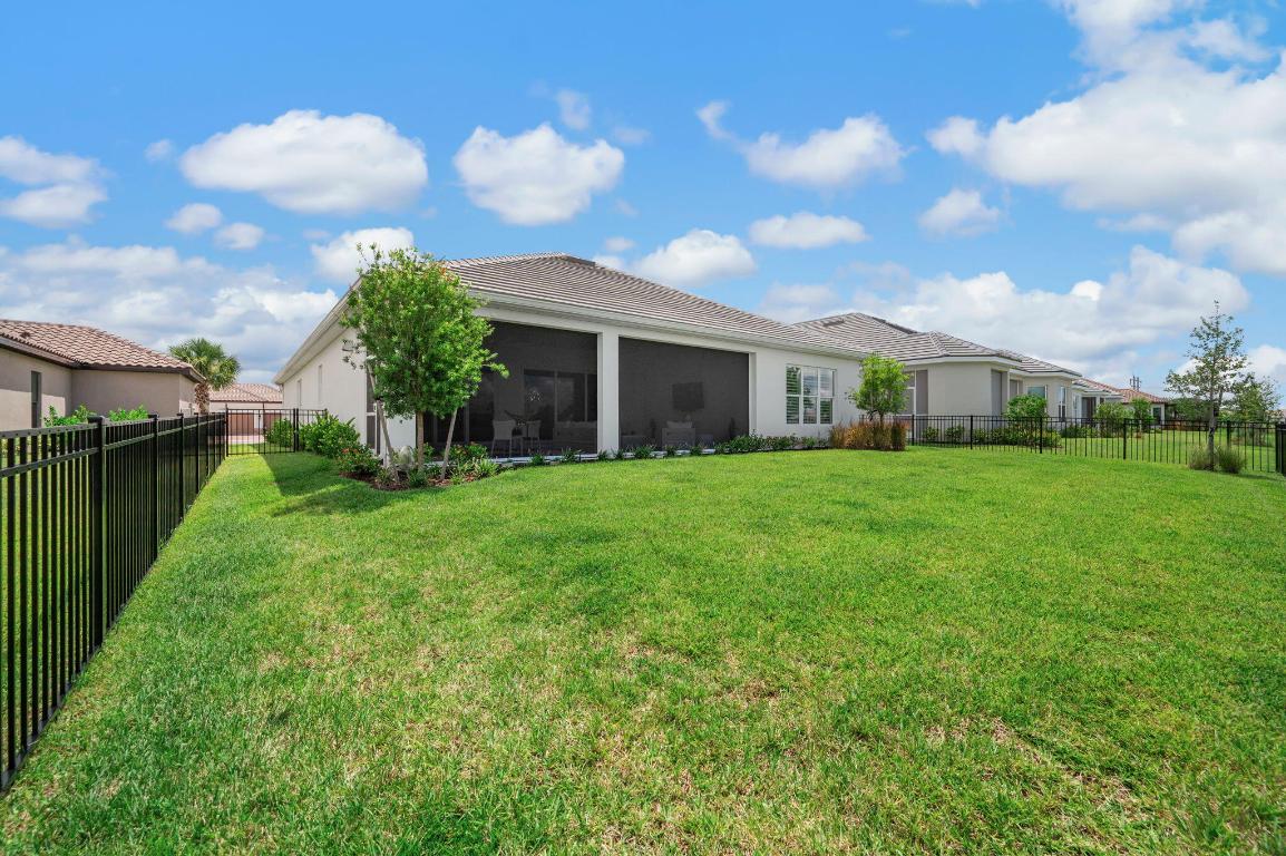 ESPLANADE AT TRADITION PHASE 2 - Residential