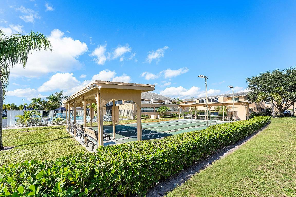 Village Royal Condo 3 - Residential