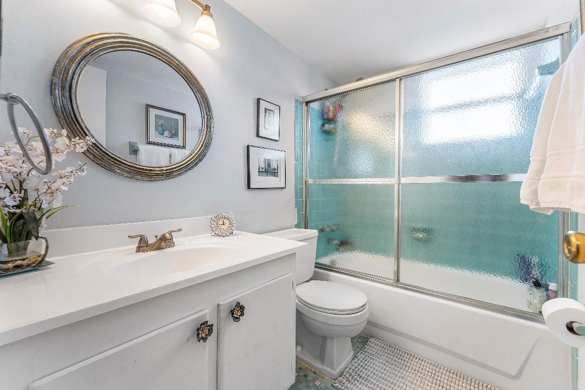 Village Royal Condo 3 - Residential