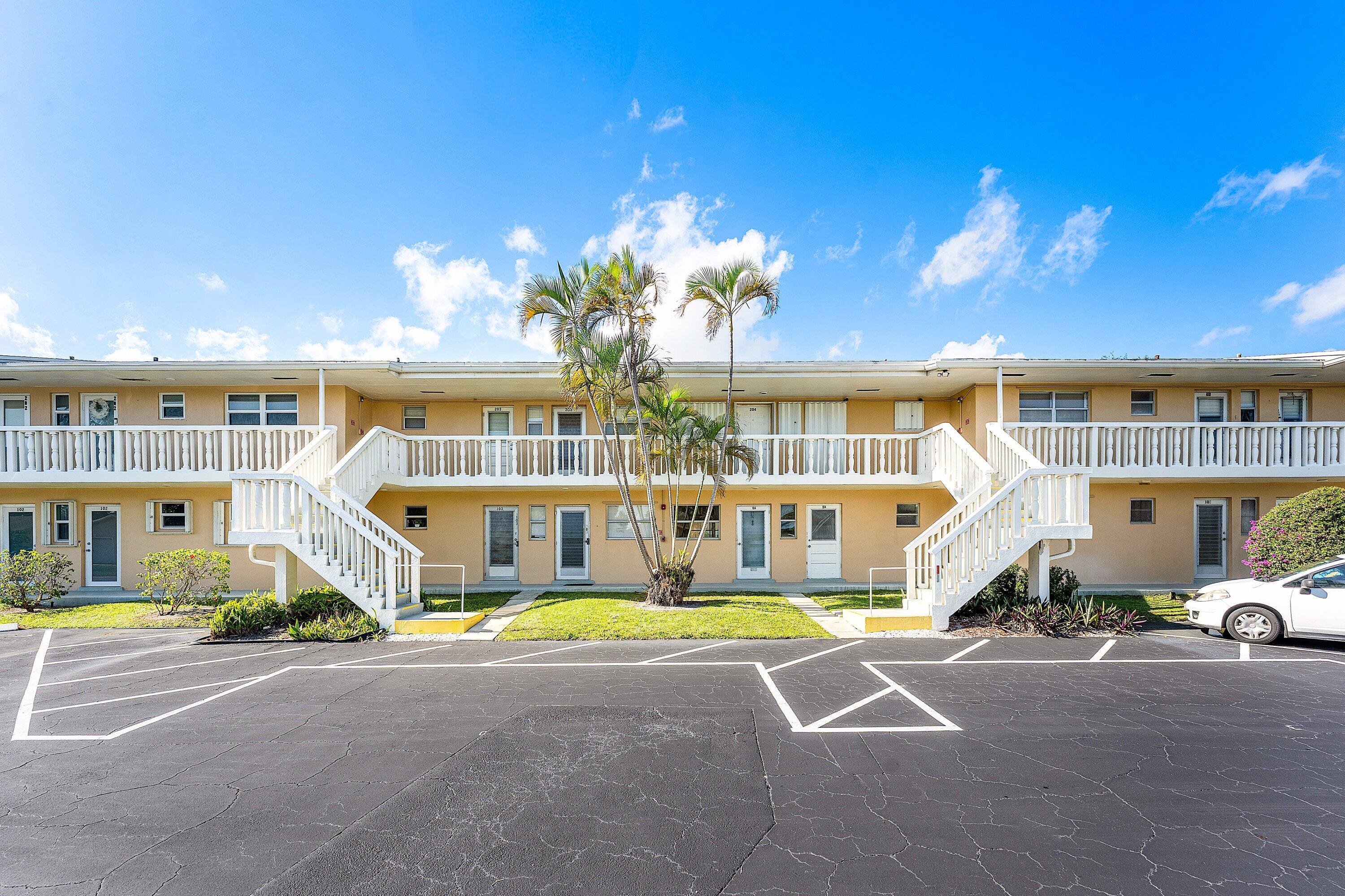 2161 NE 1st Court 205