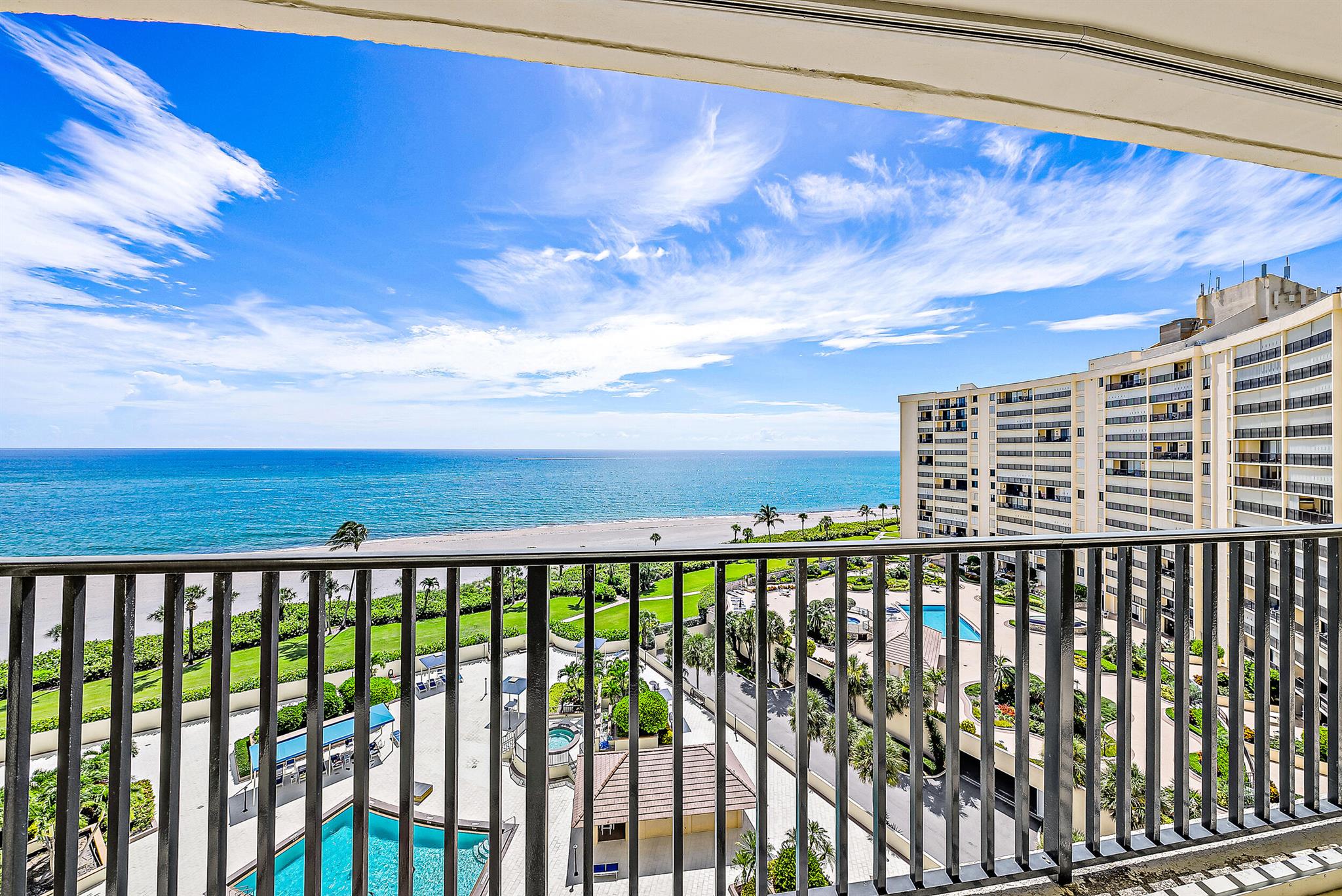 OCEAN TRAIL CONDO IV - Residential