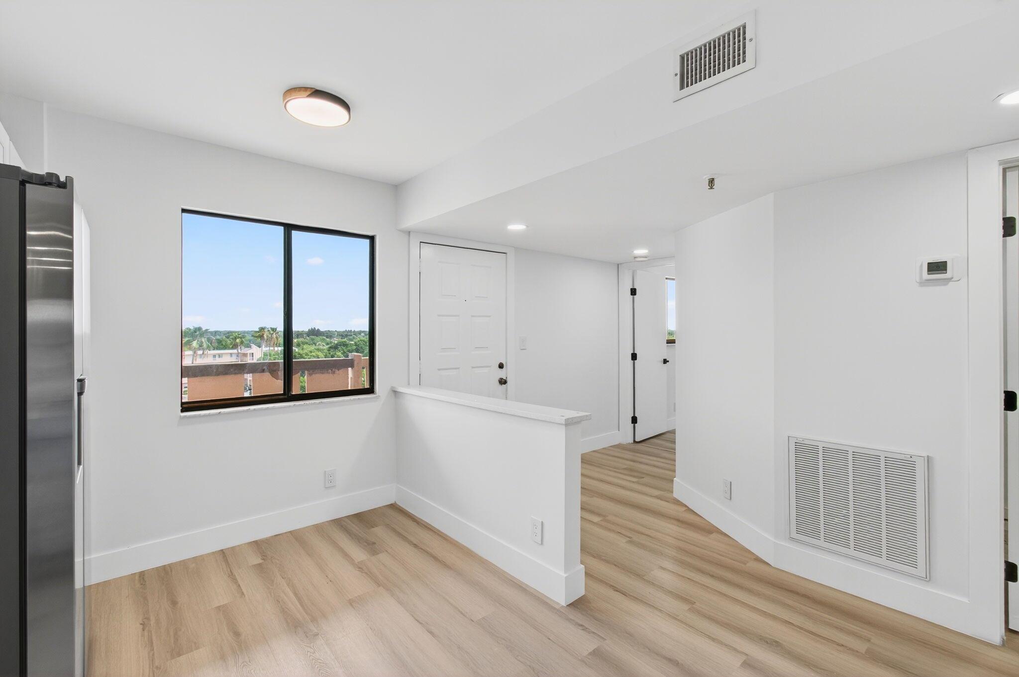 6866 Huntington Lane 707