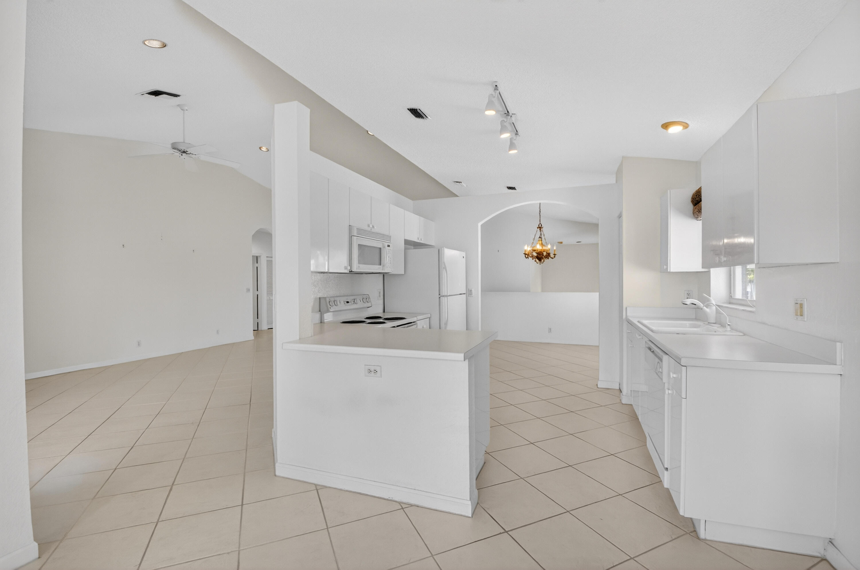 GROVE VILLAGE CONDO - Residential