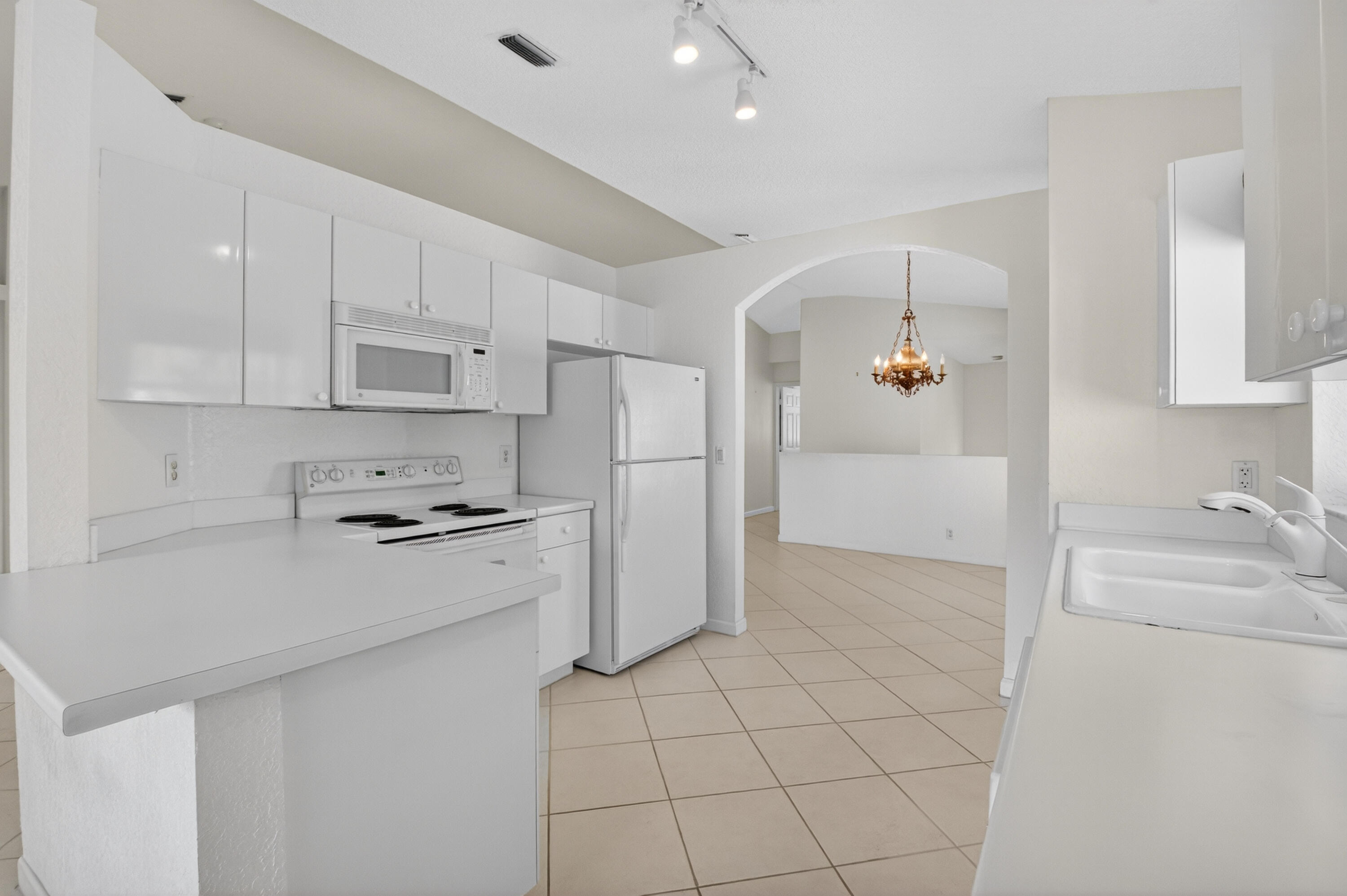 GROVE VILLAGE CONDO - Residential