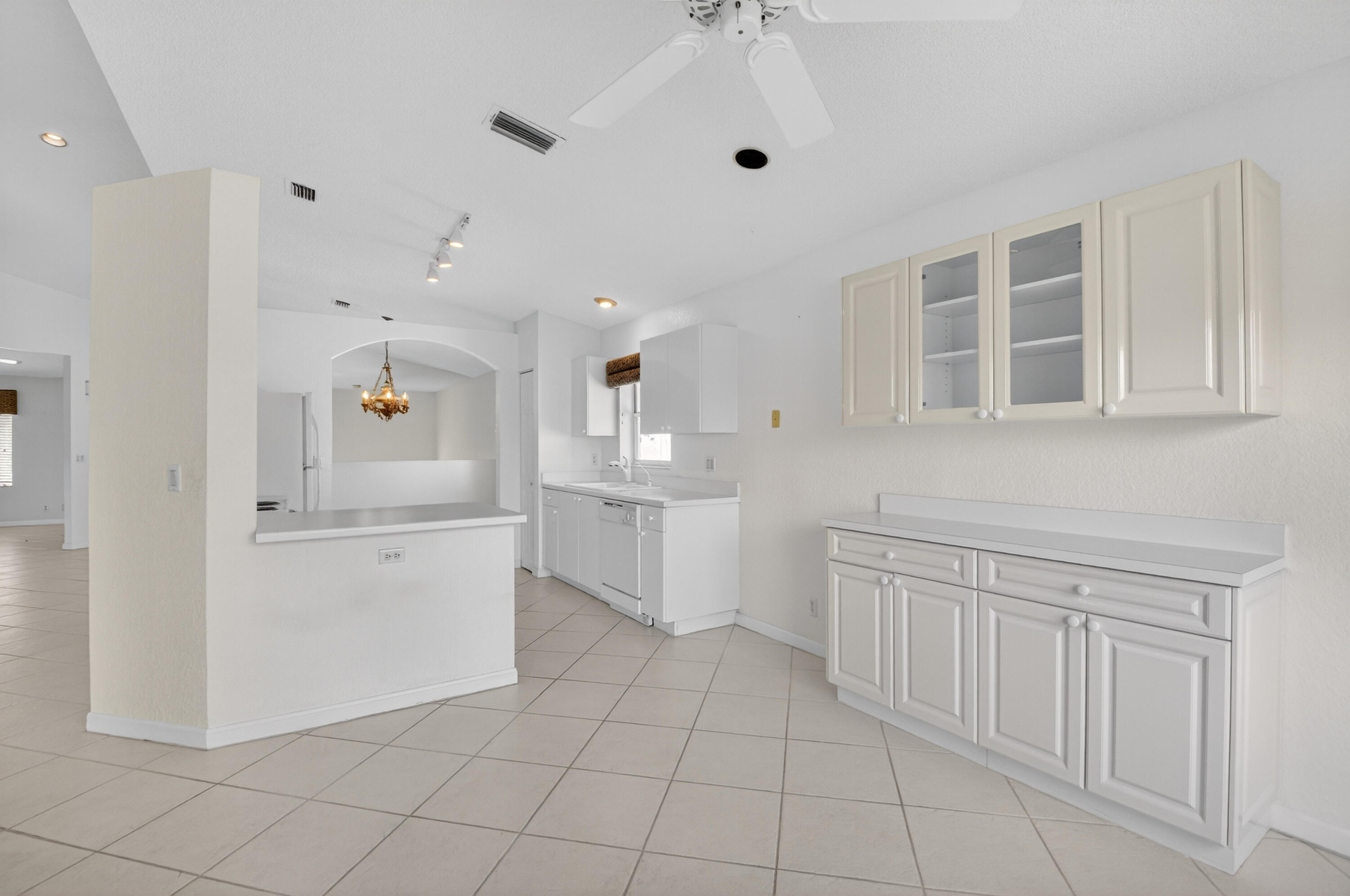 GROVE VILLAGE CONDO - Residential