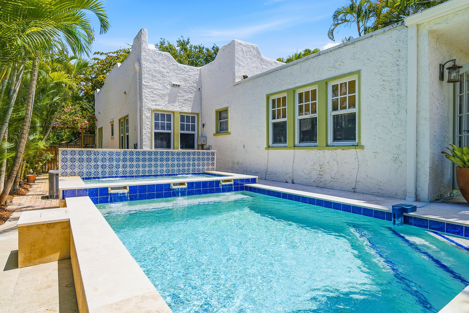 FLAMINGO PARK - Residential