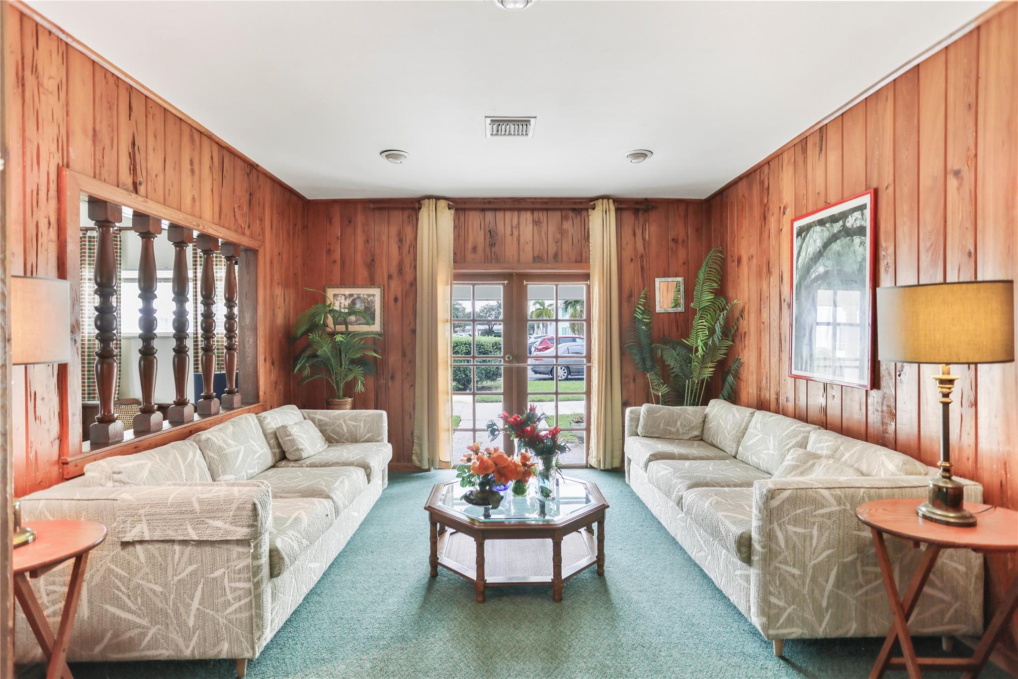 Georgian Court Apts North - Residential