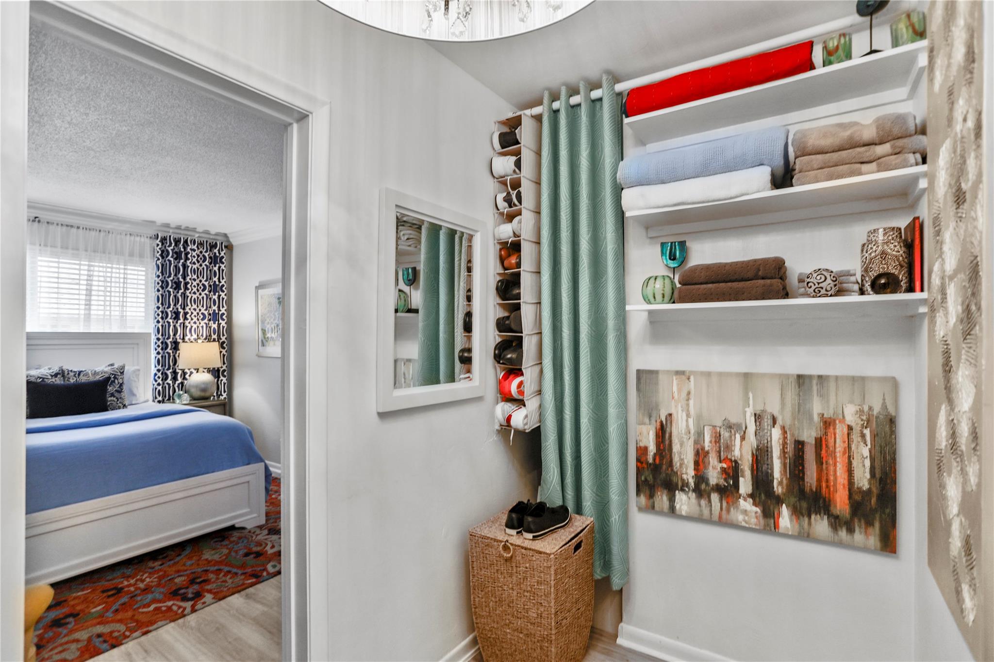 Georgian Court Apts North - Residential