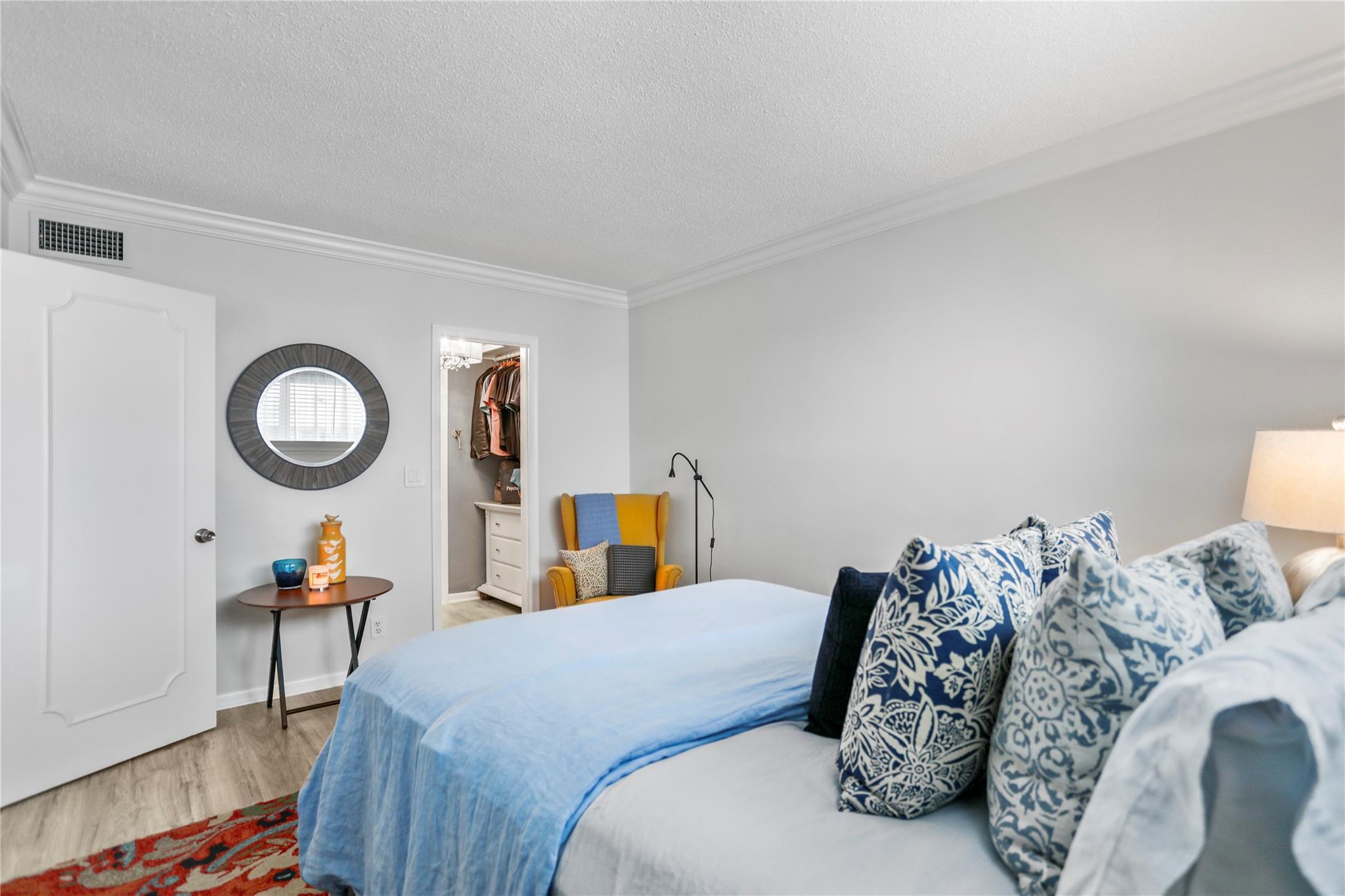 Georgian Court Apts North - Residential