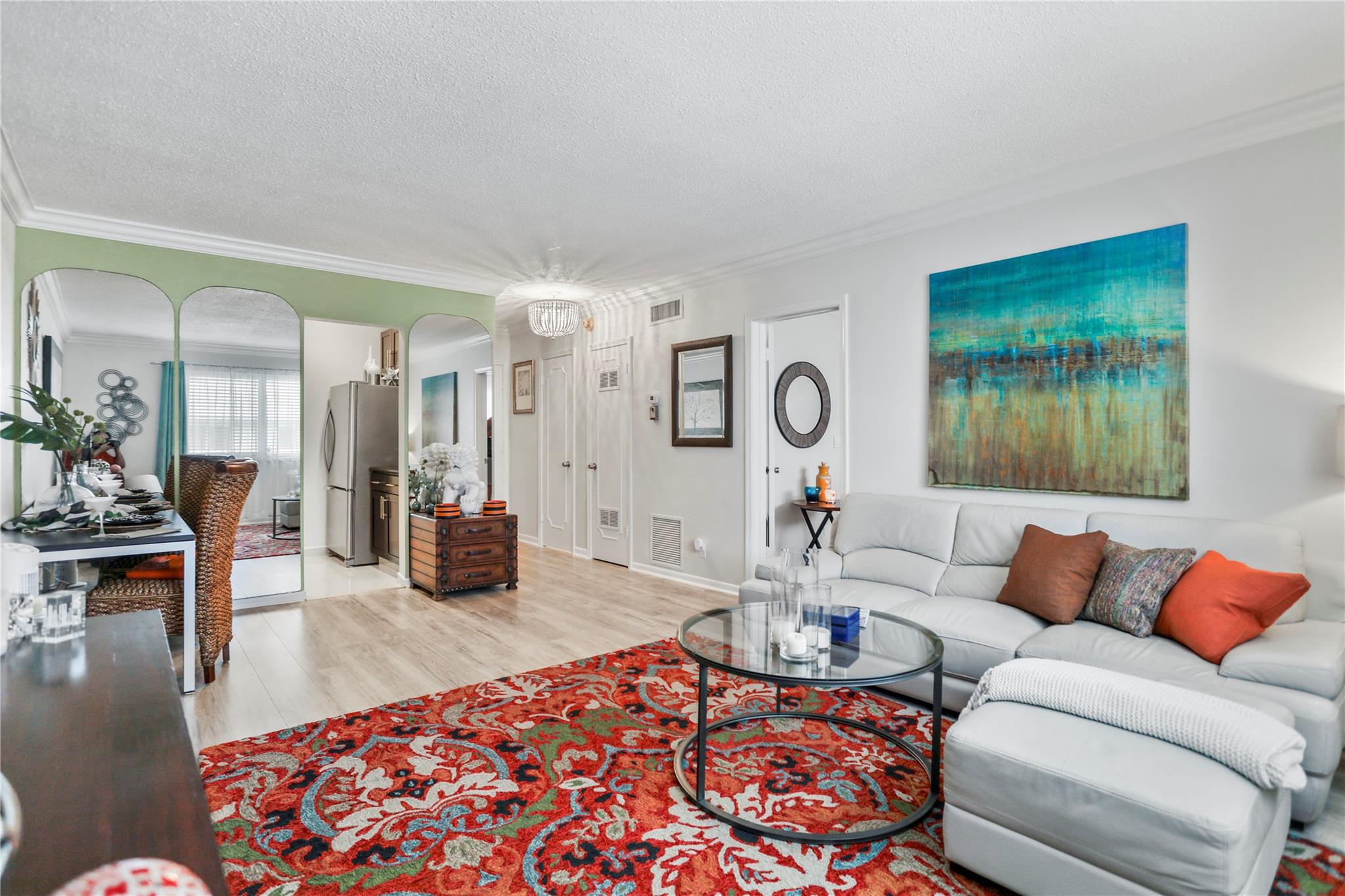 Georgian Court Apts North - Residential