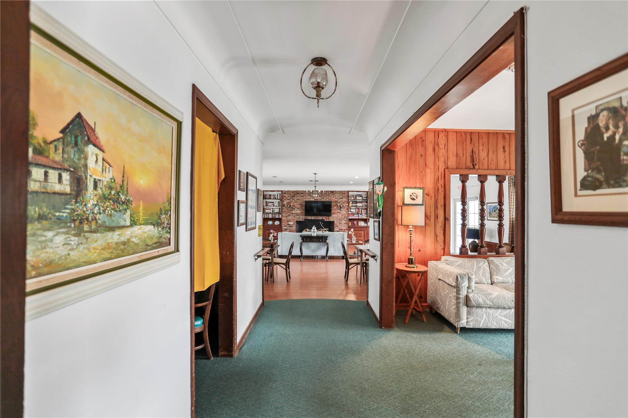 Georgian Court Apts North - Residential