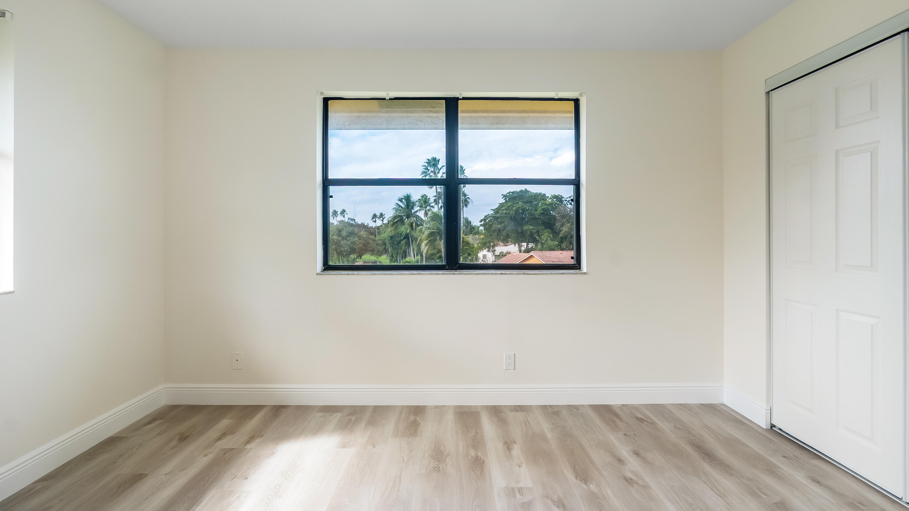 WATERS EDGE OF CORAL SPRINGS - Residential Lease