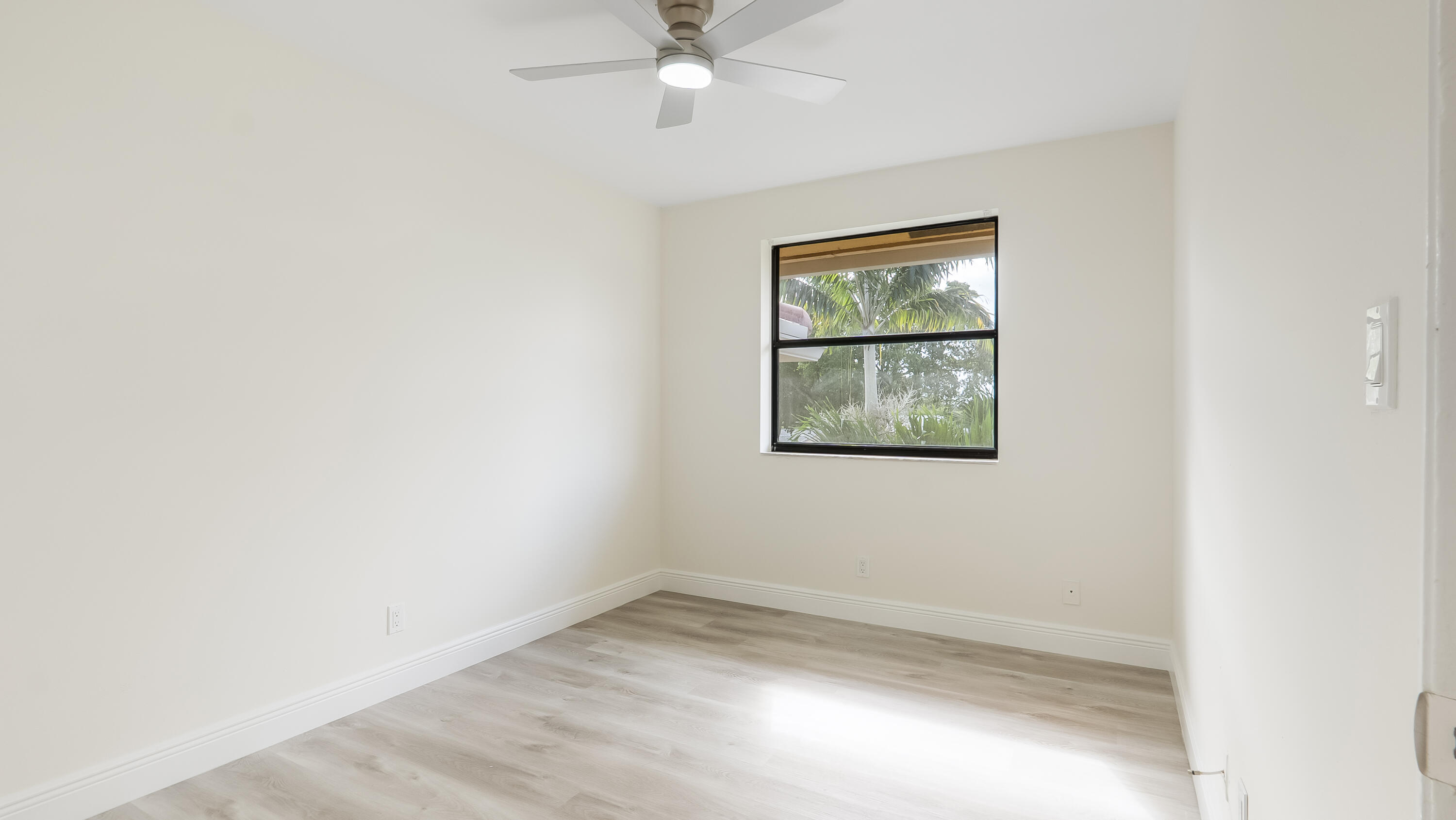 WATERS EDGE OF CORAL SPRINGS - Residential Lease