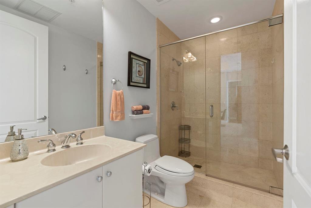 ONE CITY PLAZA CONDO - Residential