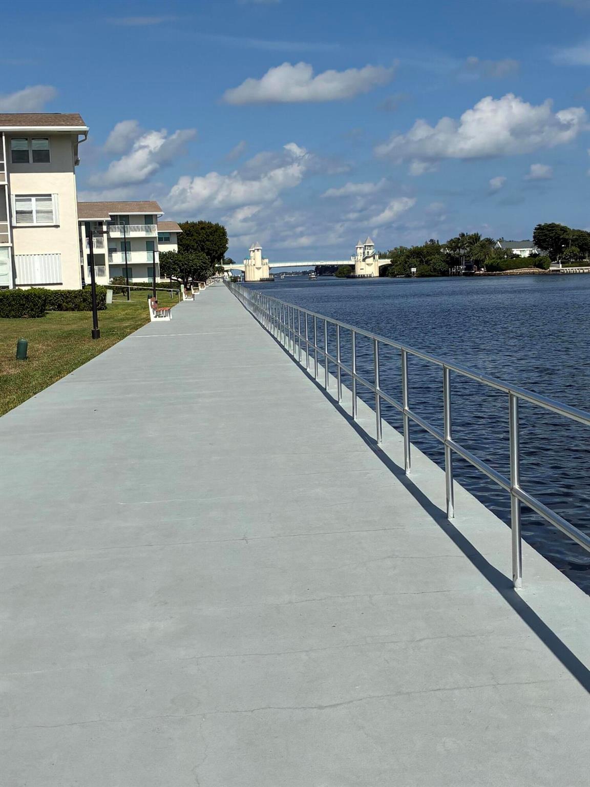 STERLING VILLAGE 650 COND - Residential Lease