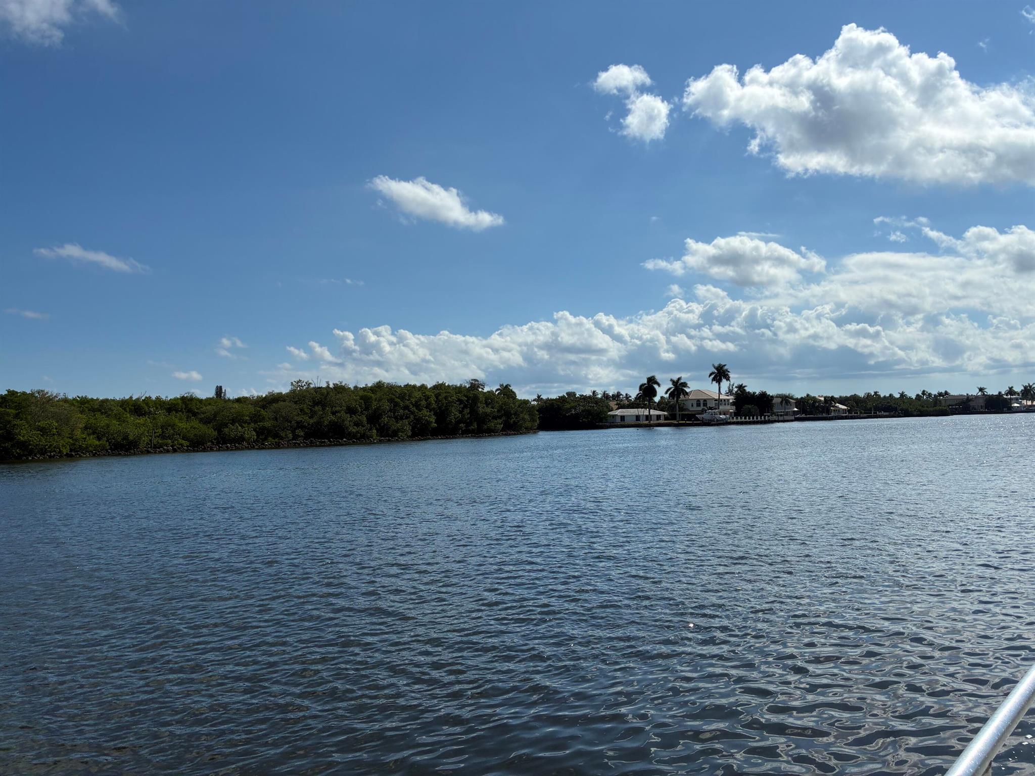 STERLING VILLAGE 650 COND - Residential Lease