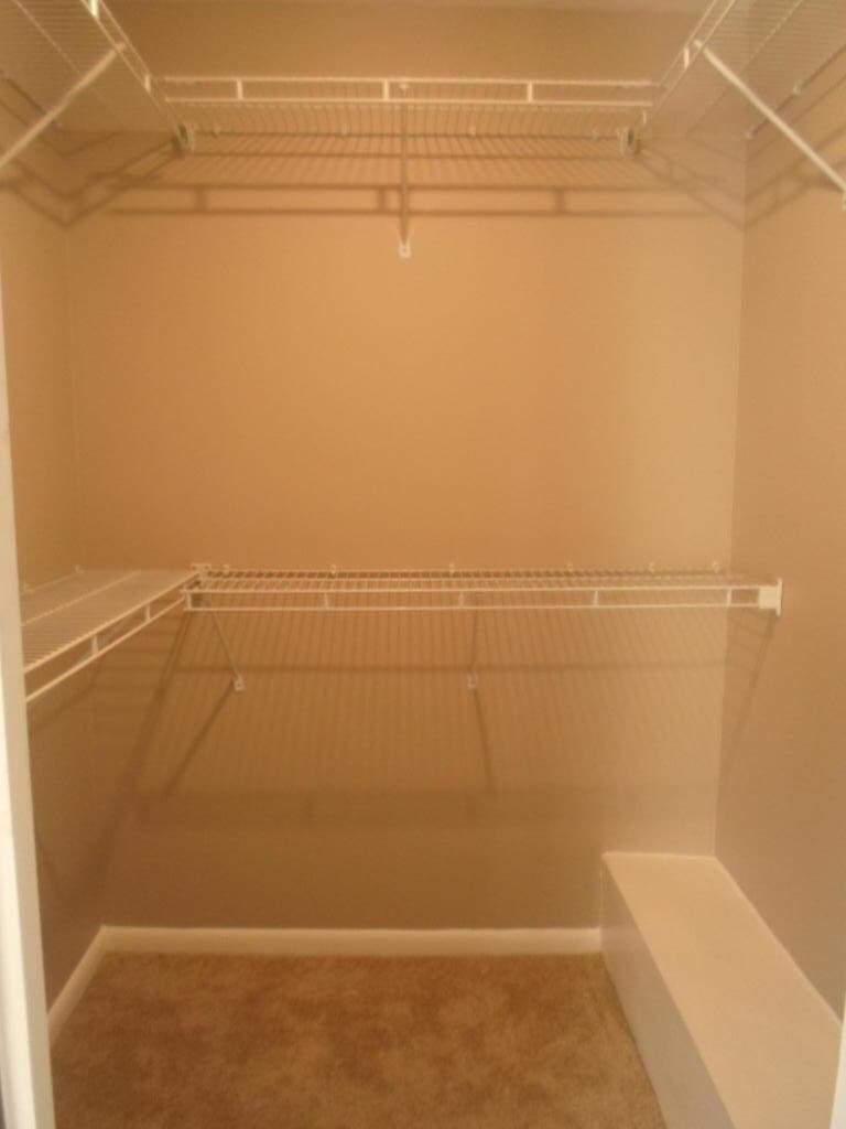 SUNSET TRACE AT MARTIN DO - Residential Lease