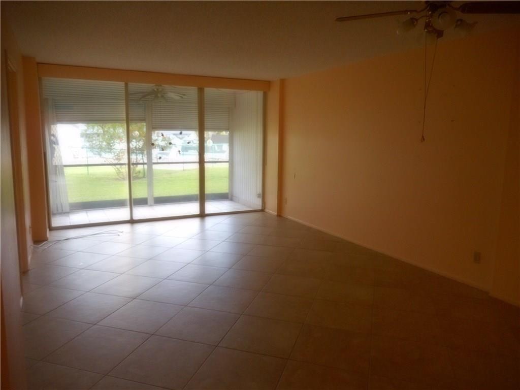 ROYAL PARK CONDOMINIUM - Residential
