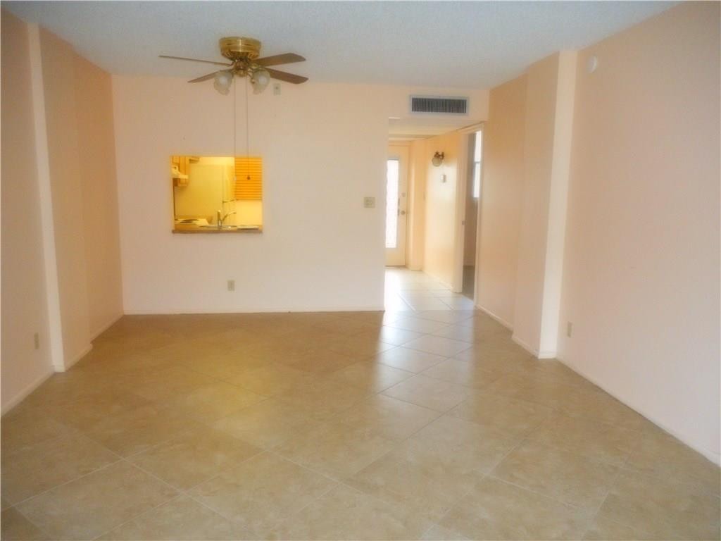 ROYAL PARK CONDOMINIUM - Residential